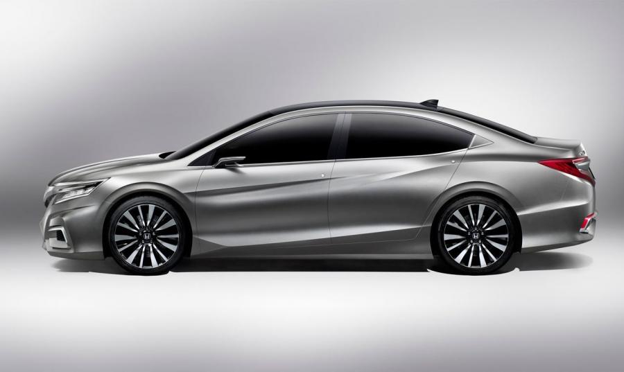  Honda Concept C 2012 года  (фото 8 из 15)
